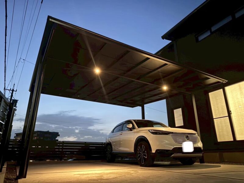 ～ワンランク上の「高級感」 ブラックポリカ～